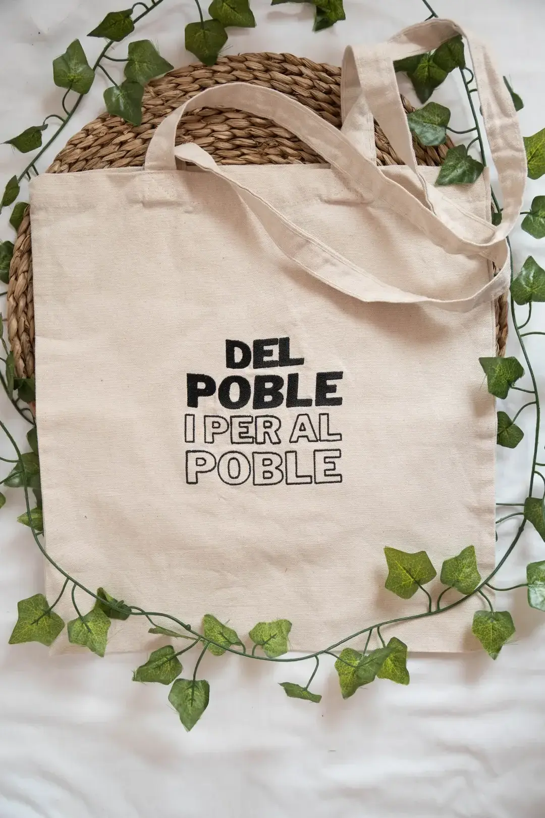 mockup1-13 Del Poble I Per Al Poble - Imatge 1