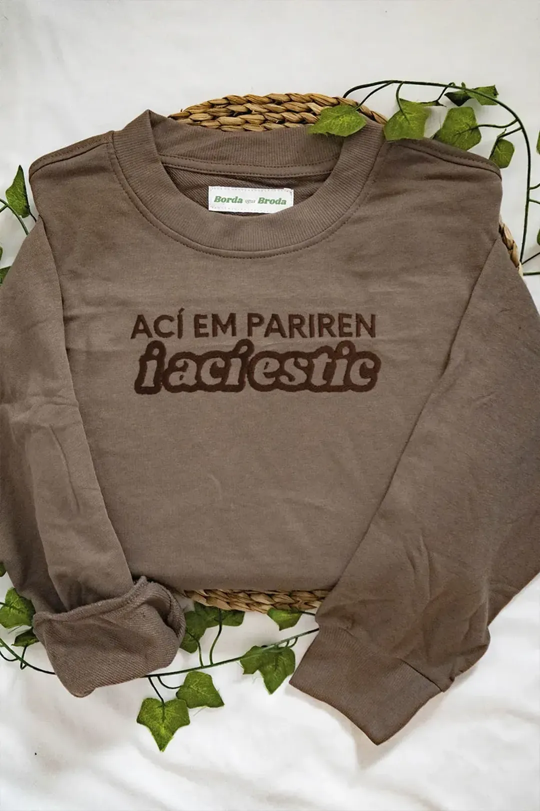 mockup2-4 Ací Em Pariren - Imatge 2