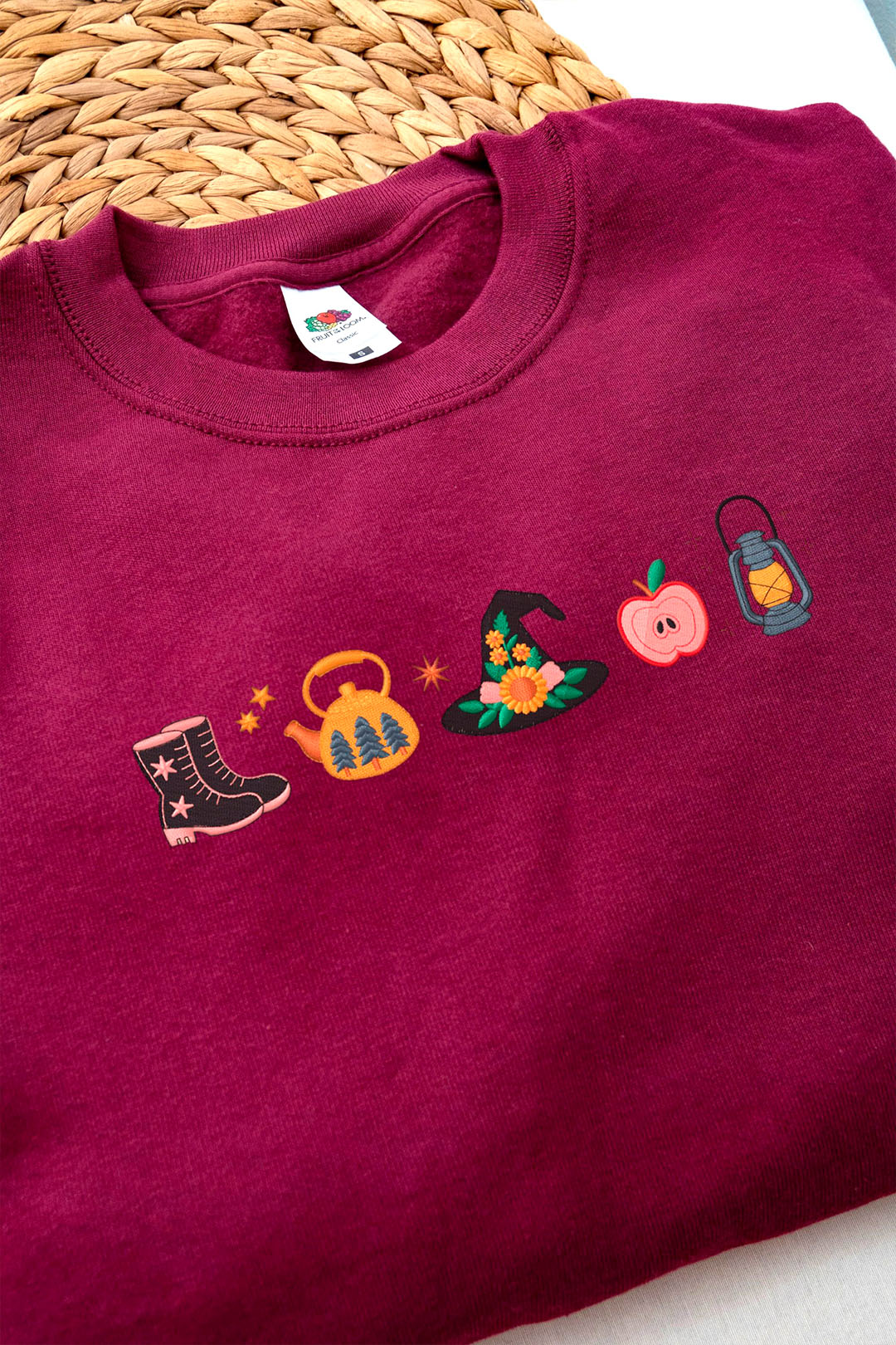mockup1 Bruixa tardorenca - Imatge 2
