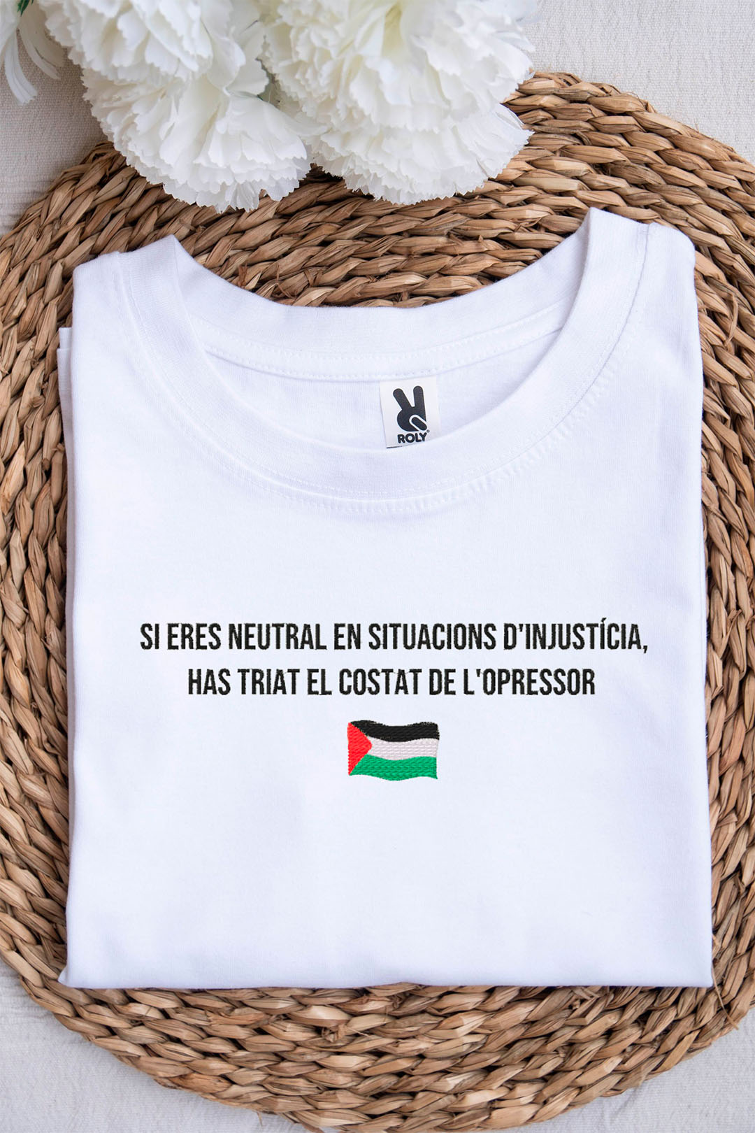 mockup2 El costat de l'opressor - Imatge 2